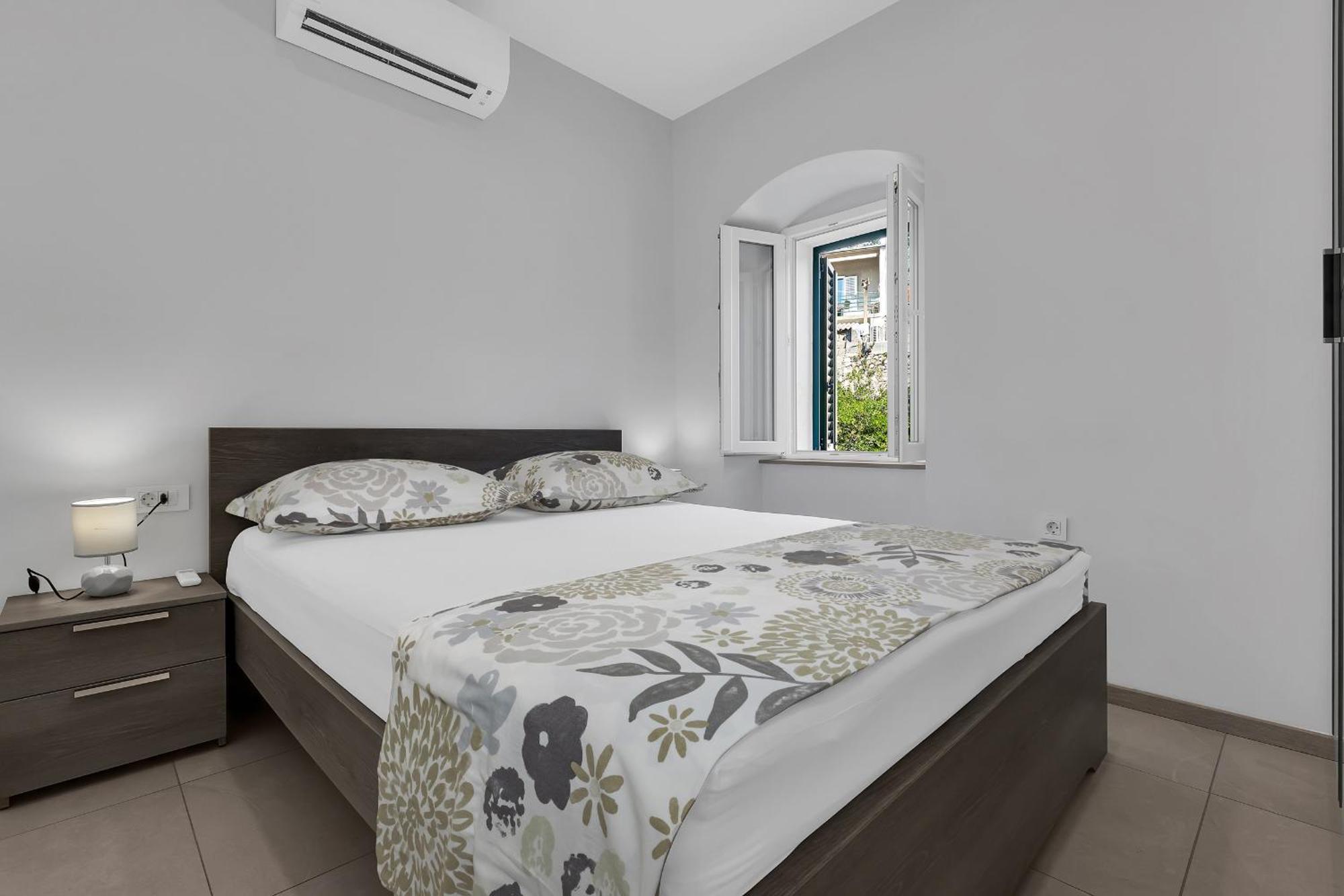 City Center Apartment Dvor Kalalarga 马卡尔斯卡 外观 照片
